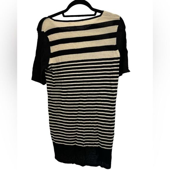 Uniqlo sweater dress - Picture 2 of 3